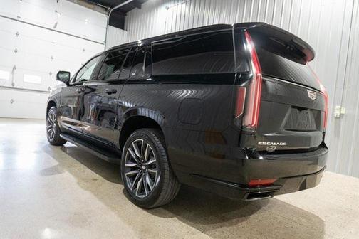 2023 Cadillac Escalade ESV Sport