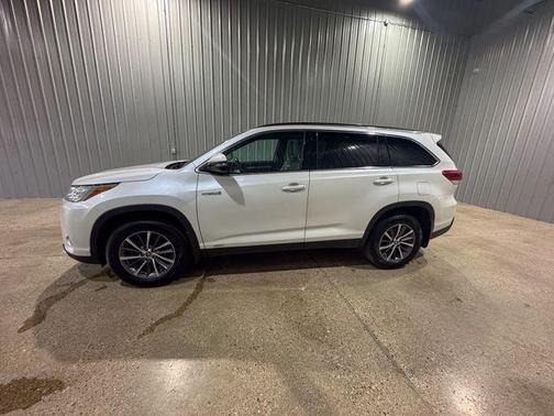 2019 Toyota Highlander Hybrid XLE