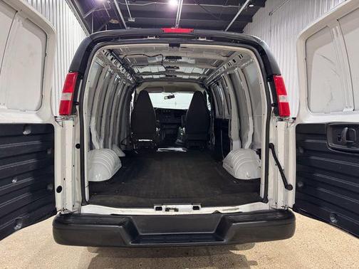 2021 Chevrolet Express 2500 RWD 2500 Regular Wheelbase WT