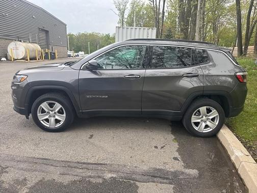 2022 Jeep Compass Latitude