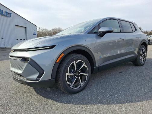 2026 Chevrolet Equinox EV LT 1