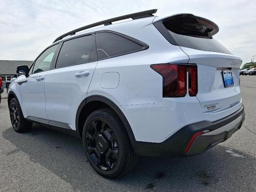 2024 Kia Sorento X-Line EX