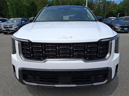 2024 Kia Sorento X-Line EX