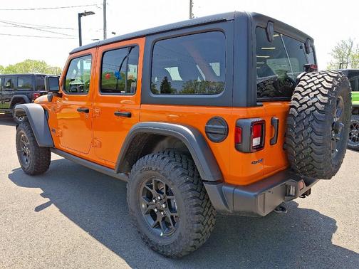 2025 Jeep Wrangler 4xe Sport