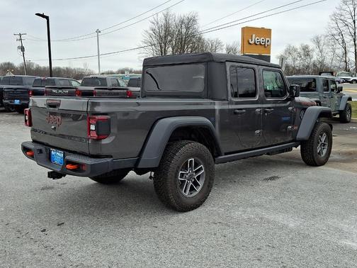2026 Jeep Gladiator Mojave
