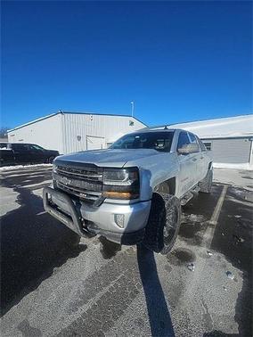 2017 Chevrolet Silverado 1500 2LT
