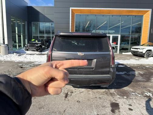 2017 Cadillac Escalade Platinum