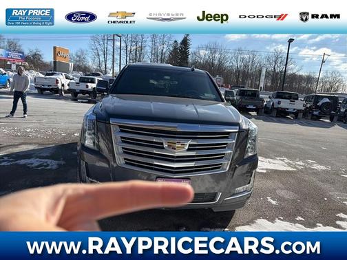 2017 Cadillac Escalade Platinum