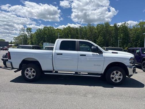 Bright White Clearcoat 2026 RAM 2500 Big Horn