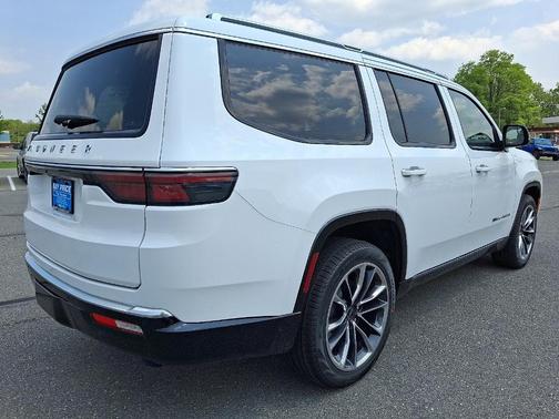 2025 Jeep Wagoneer Series III