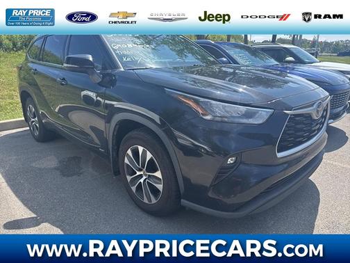 2020 Toyota Highlander Hybrid XLE