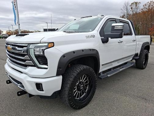 2024 Chevrolet Silverado 2500 High Country