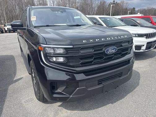 Black Metallic 2025 Ford Expedition Max Active