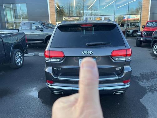 2016 Jeep Grand Cherokee Summit