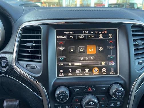 2016 Jeep Grand Cherokee Summit