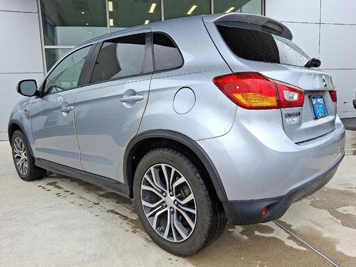 2017 Mitsubishi Outlander Sport 2.0 ES