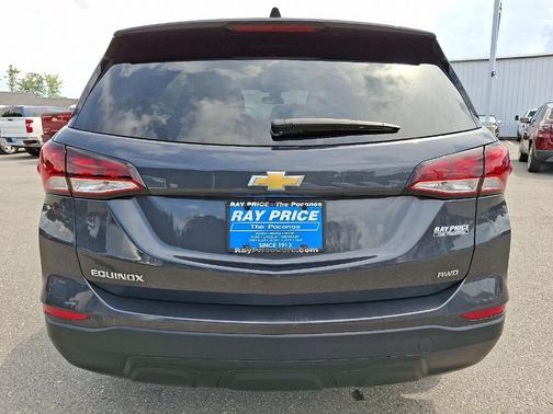 2022 Chevrolet Equinox LS