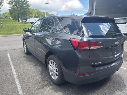 2022 Chevrolet Equinox LS
