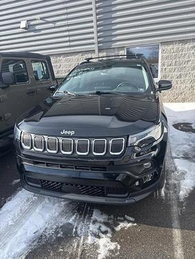 2022 Jeep Compass Latitude Lux