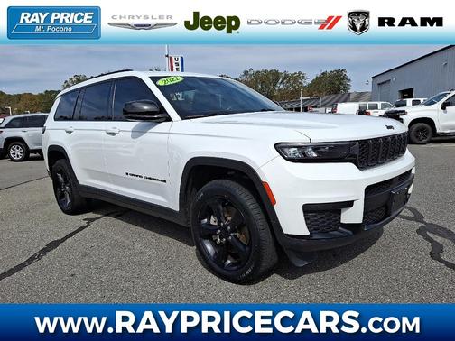 2022 Jeep Grand Cherokee L Laredo