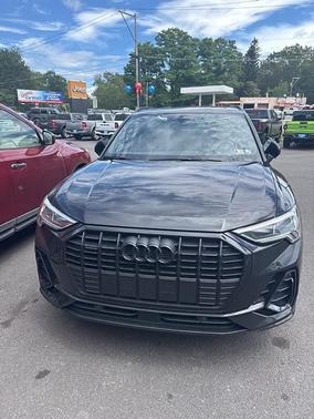 2025 Audi Q3 45 S line Premium