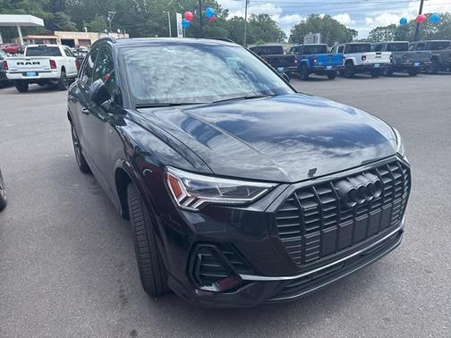 2025 Audi Q3 45 S line Premium