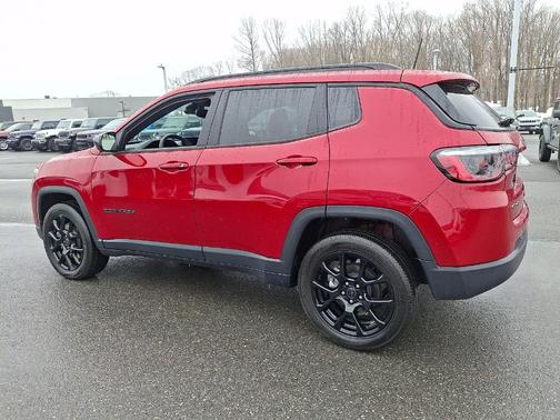 2025 Jeep Compass Latitude