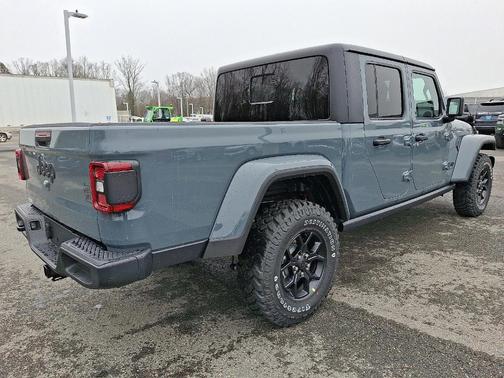 2026 Jeep Gladiator Sport