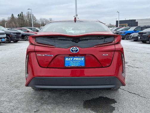2022 Toyota Prius Prime XLE