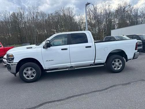 Bright White Clearcoat 2025 RAM 2500 Big Horn