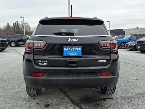 2023 Jeep Compass Latitude