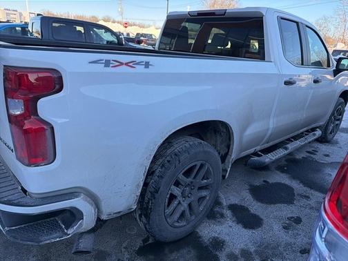 2022 Chevrolet Silverado 1500 Limited Custom