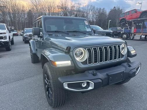 Anvil Clearcoat 2025 Jeep Wrangler 4xe Sahara