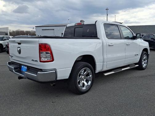 Bright White Clearcoat 2022 RAM 1500 Big Horn