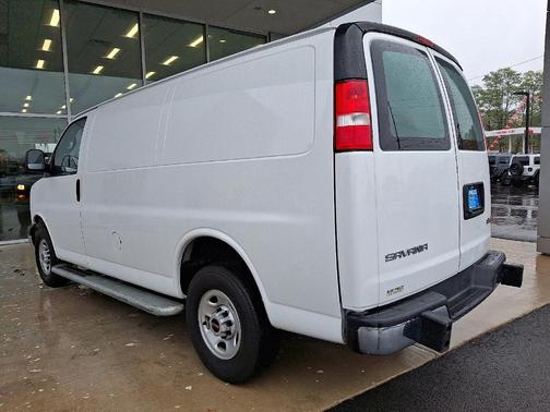 2023 GMC Savana 2500 Work Van