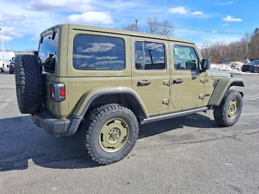 2025 Jeep Wrangler 4xe Sport