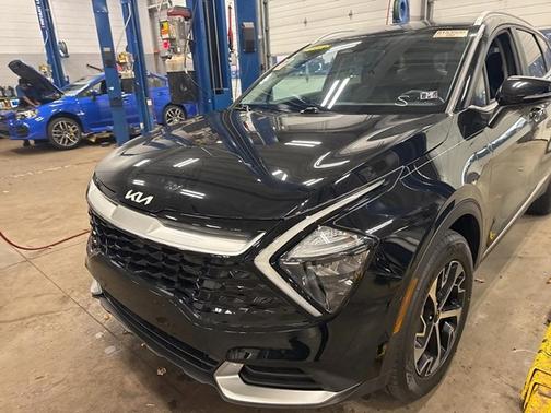 2023 Kia Sportage EX
