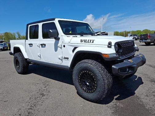 2025 Jeep Gladiator Sport