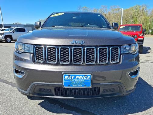 2021 Jeep Grand Cherokee Laredo