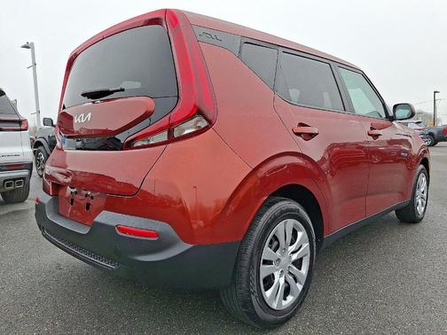 2022 Kia Soul LX