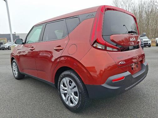 2022 Kia Soul LX