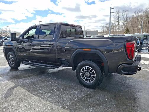 2021 GMC Sierra 2500 AT4