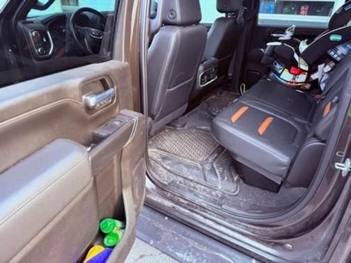 2021 GMC Sierra 2500 AT4