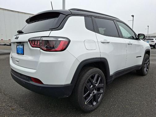 2026 Jeep Compass Limited Altitude