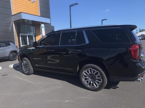 2023 GMC Yukon Denali Ultimate