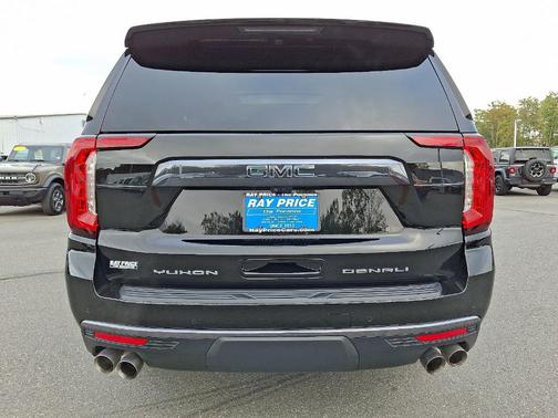 2023 GMC Yukon Denali Ultimate