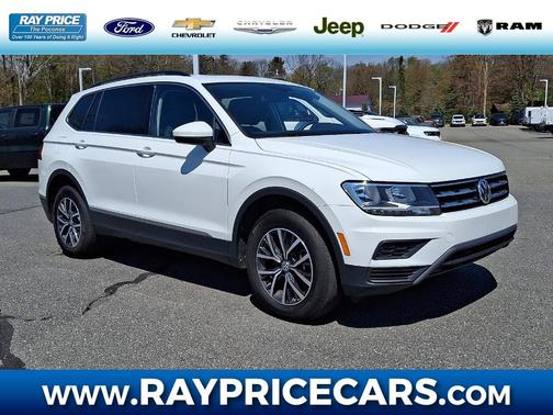 Pure White 2020 Volkswagen Tiguan 2.0T SE
