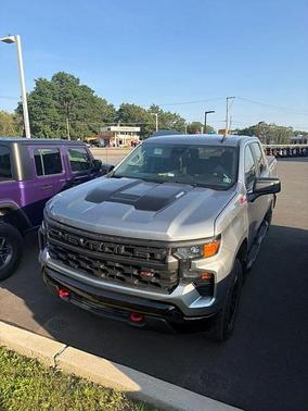 Sterling Gray Metallic 2025 Chevrolet Silverado 1500 Custom Trail Boss