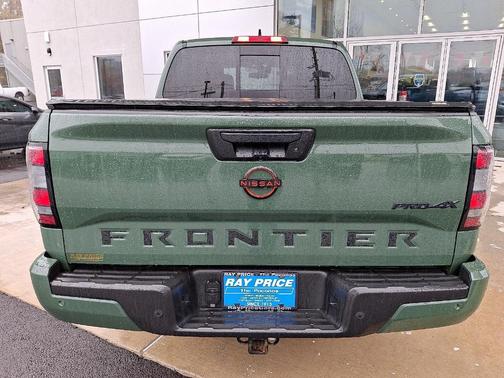 2023 Nissan Frontier PRO-4X