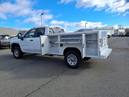 2025 Chevrolet Silverado 3500 WT